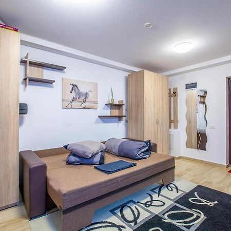 Studio Residence Militari M5 Chiajna Kültér fotó