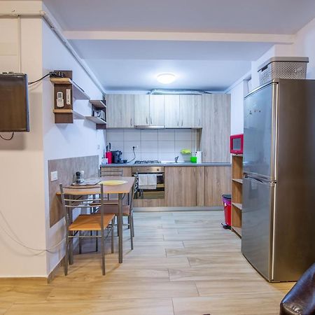Studio Residence Militari M5 Chiajna Kültér fotó