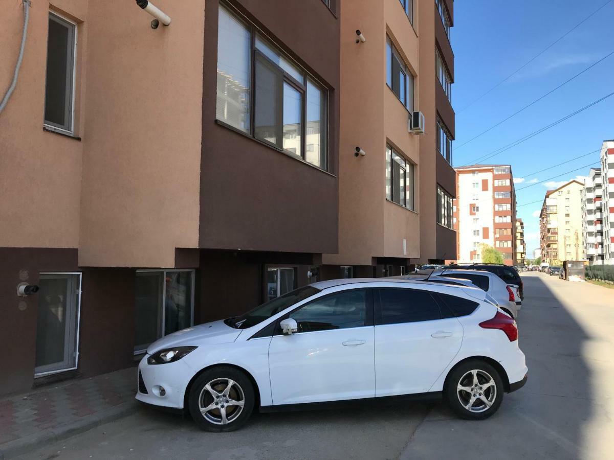 Studio Residence Militari M5 Chiajna Kültér fotó