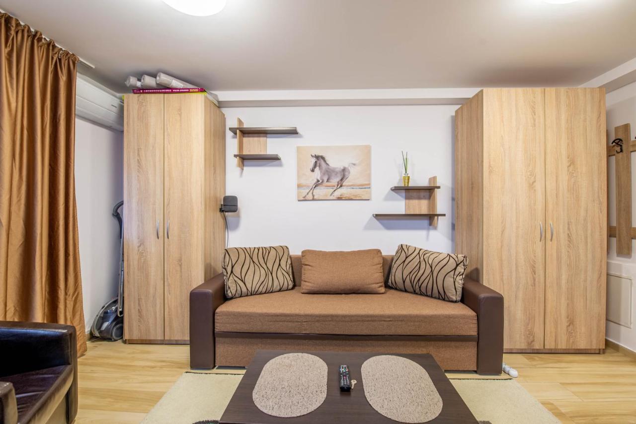Studio Residence Militari M5 Chiajna Kültér fotó