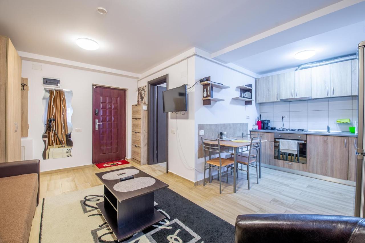 Studio Residence Militari M5 Chiajna Kültér fotó