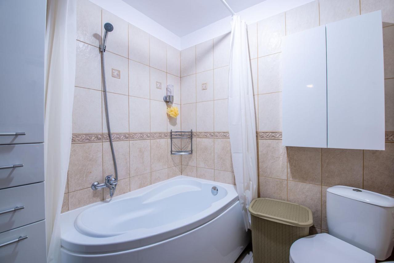 Studio Residence Militari M5 Chiajna Kültér fotó