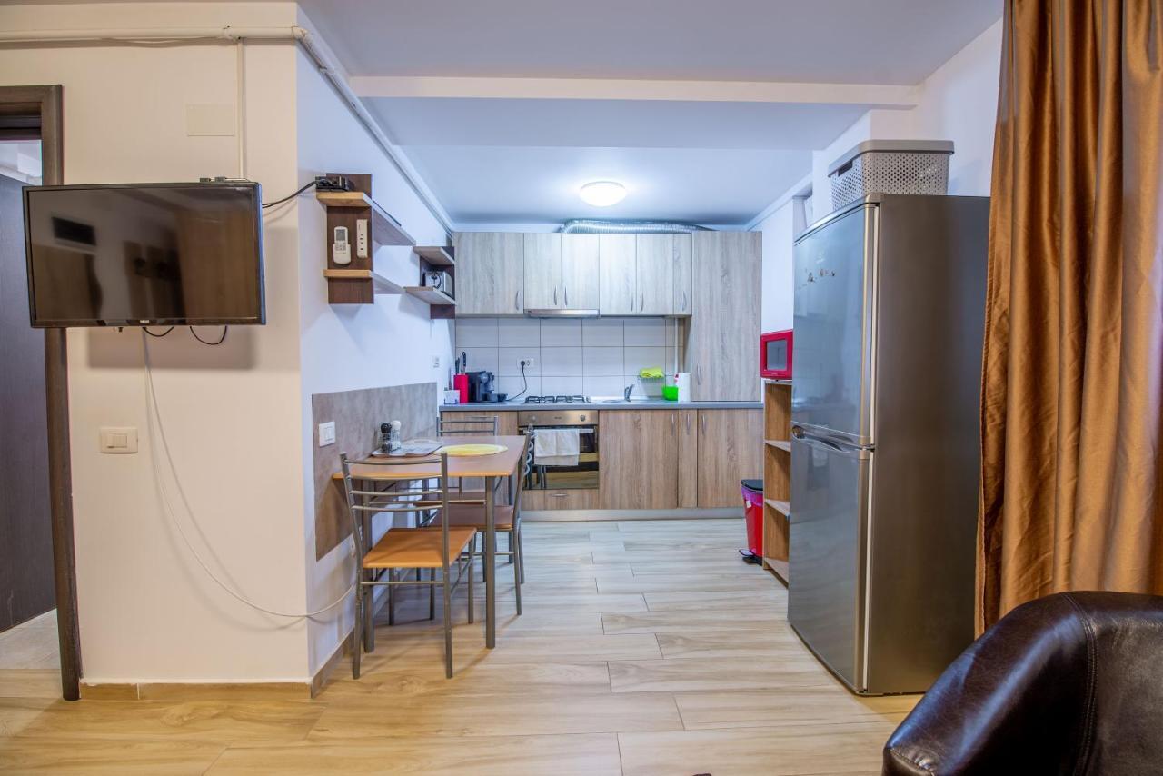 Studio Residence Militari M5 Chiajna Kültér fotó